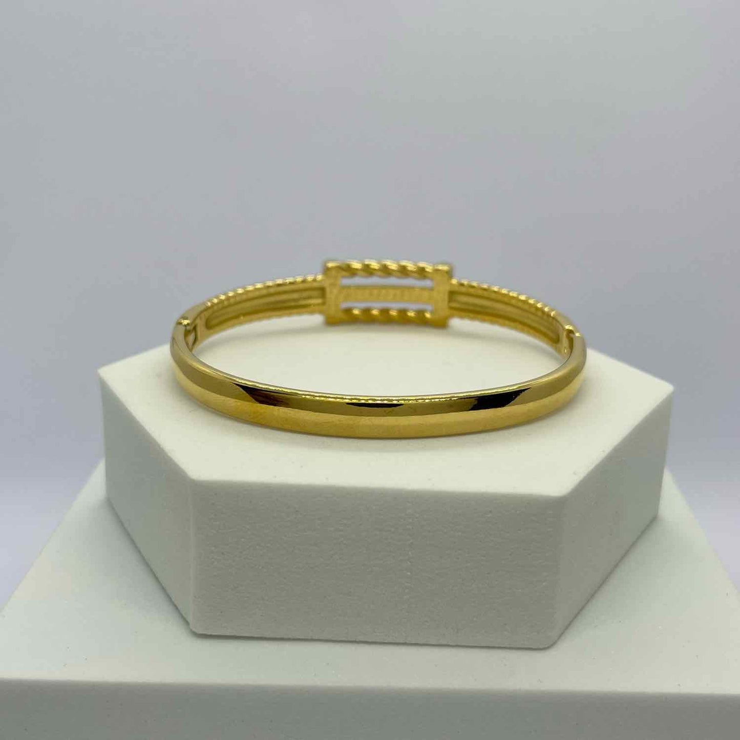 Gold-Plated Stone Studded Bangle-Style Bracelet