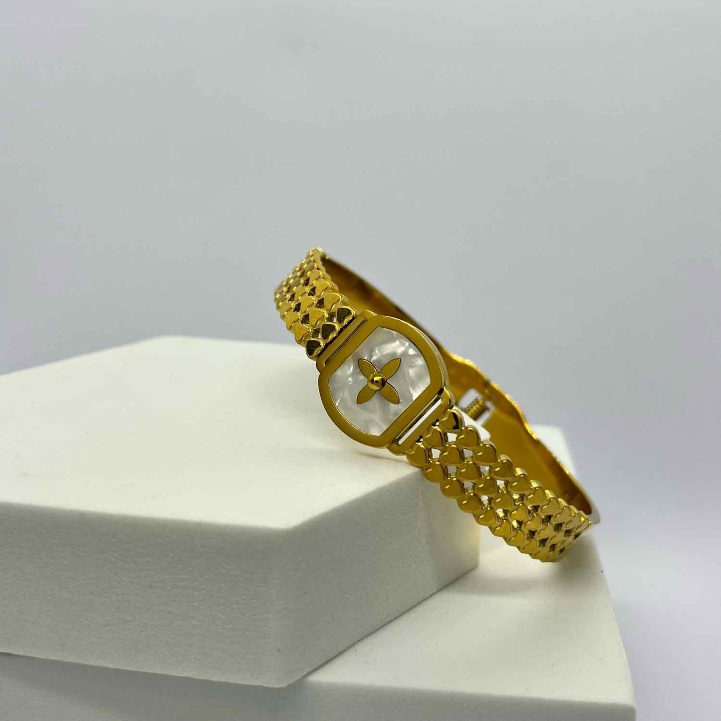 Openable Daily Wear Anti Tarnish Bracelet