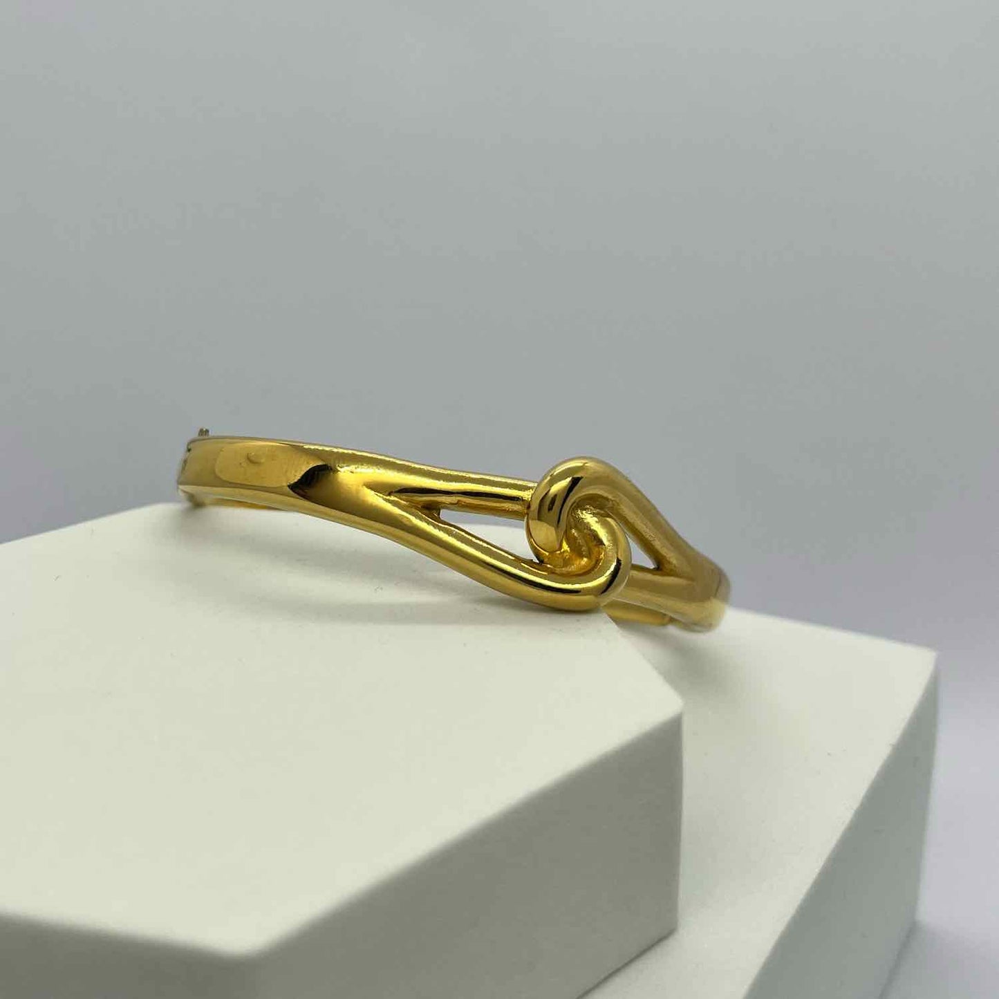 Gold Plated Knot Bracelet
