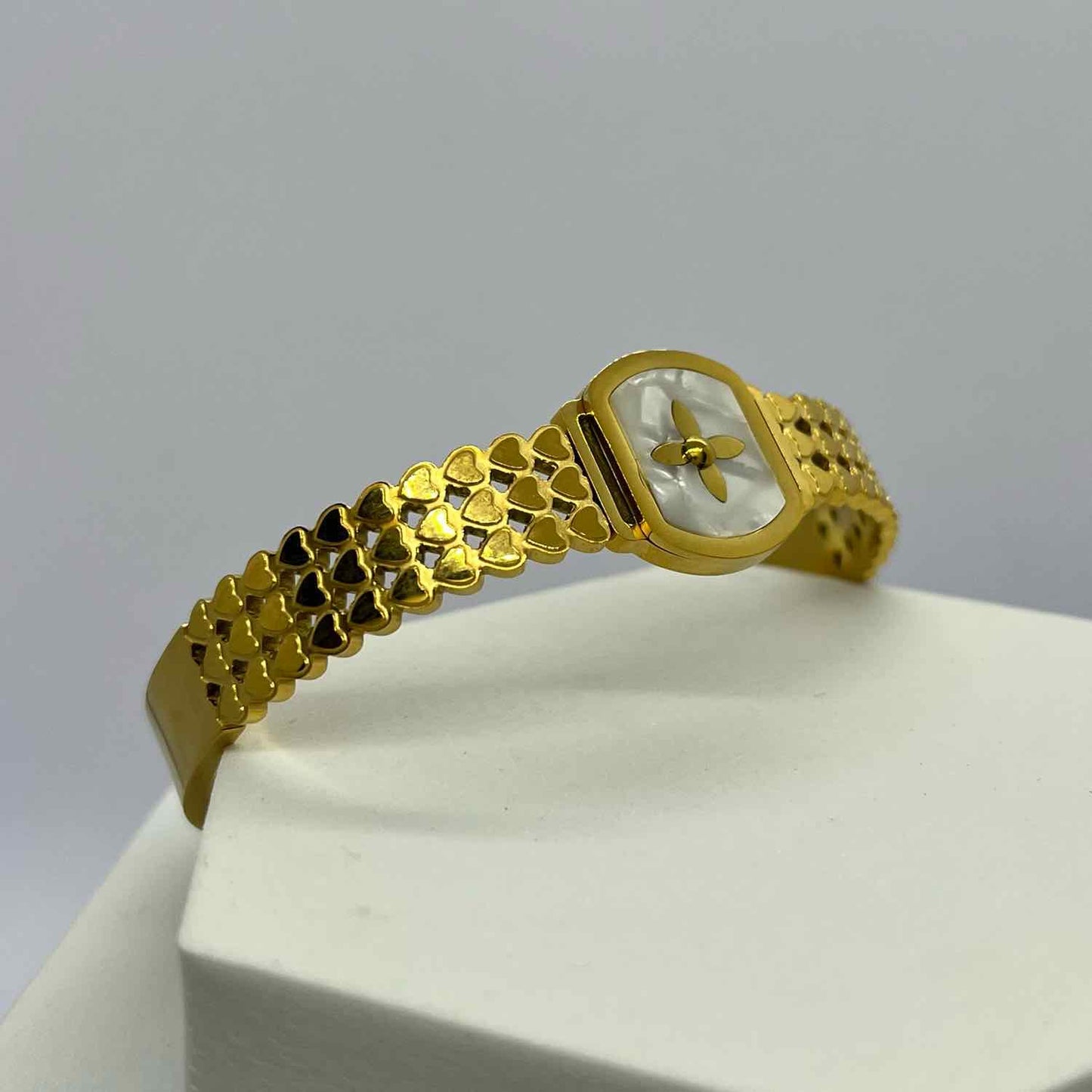 Openable Daily Wear Anti Tarnish Bracelet