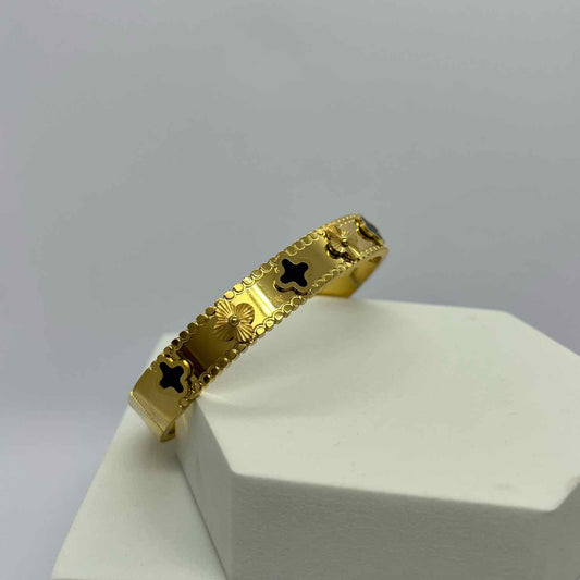 Gold Plated Anti-Tarnish Flower Design Bracelate