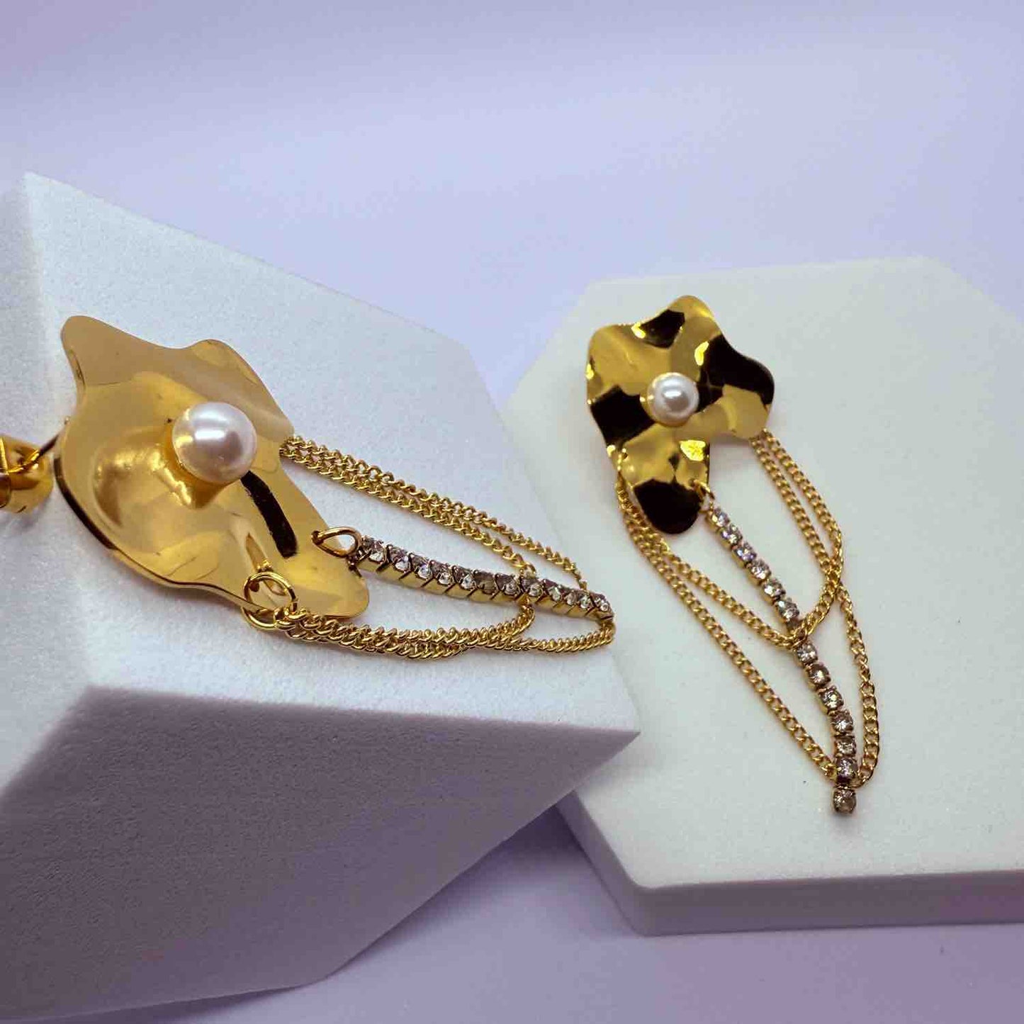 Gold Plated Abstract Pearl & Crystal Chain Drop Earrings – Elegant Anti-Tarnish Statement