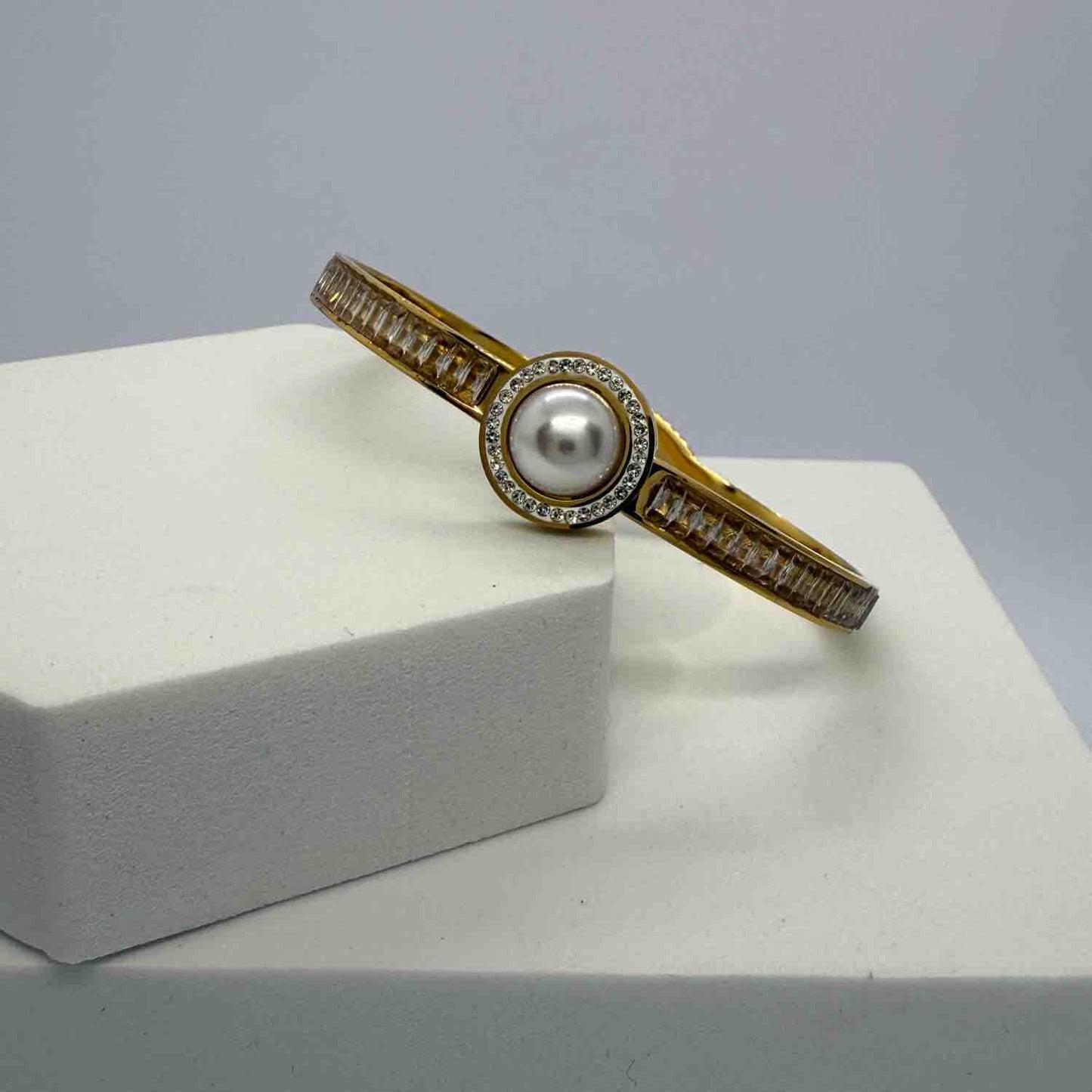 Pearl Gold Plated Anti-tarnish Tone Cuff Bangle