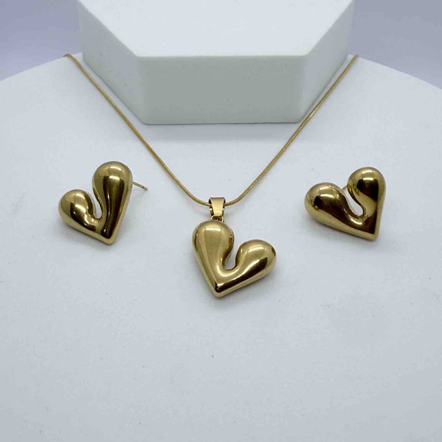 Anti-Tarnish Heart Chain Set with Earrings Water Proof and Daily wear
